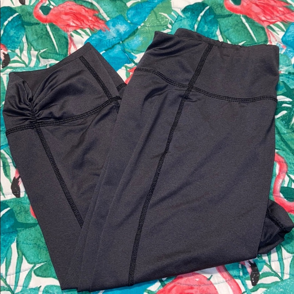 Danskin Now workout capris